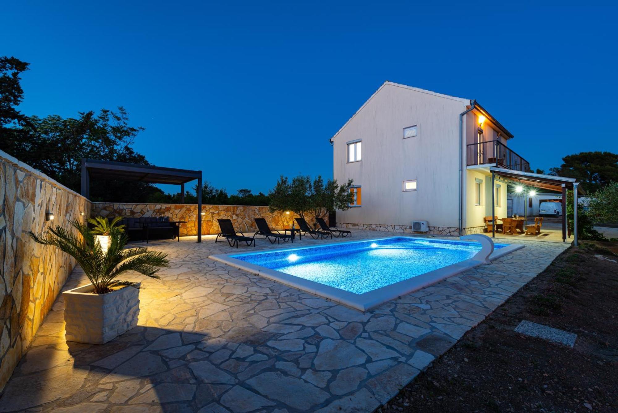 My Dalmatia - Holiday Home Maria With Private Swimming Pool Kakma Exterior photo