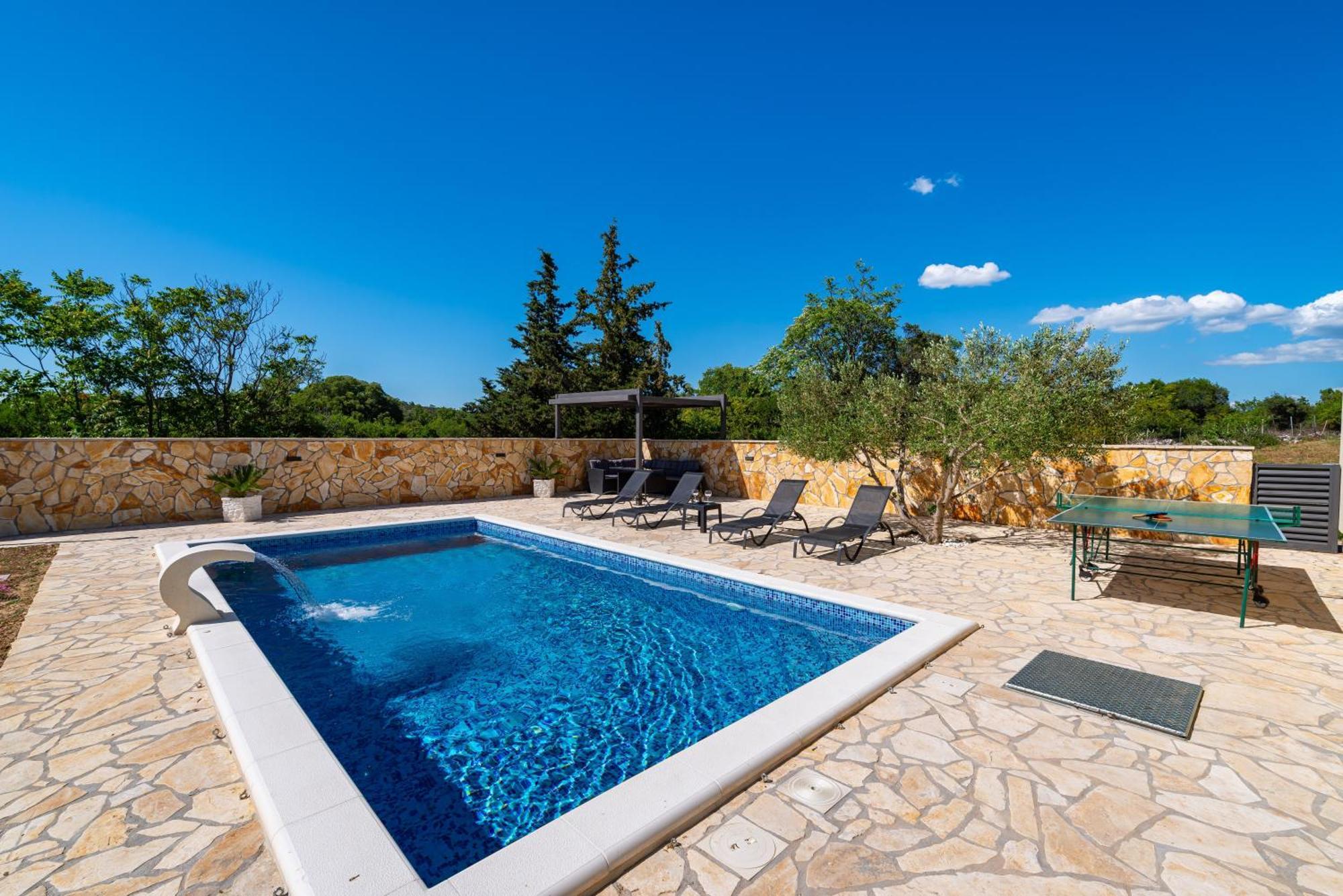 My Dalmatia - Holiday Home Maria With Private Swimming Pool Kakma Exterior photo